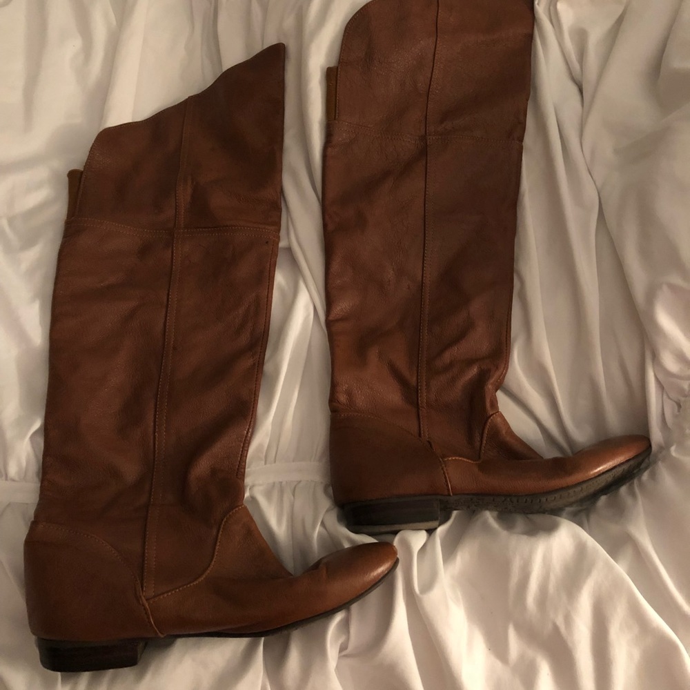 Brown boots